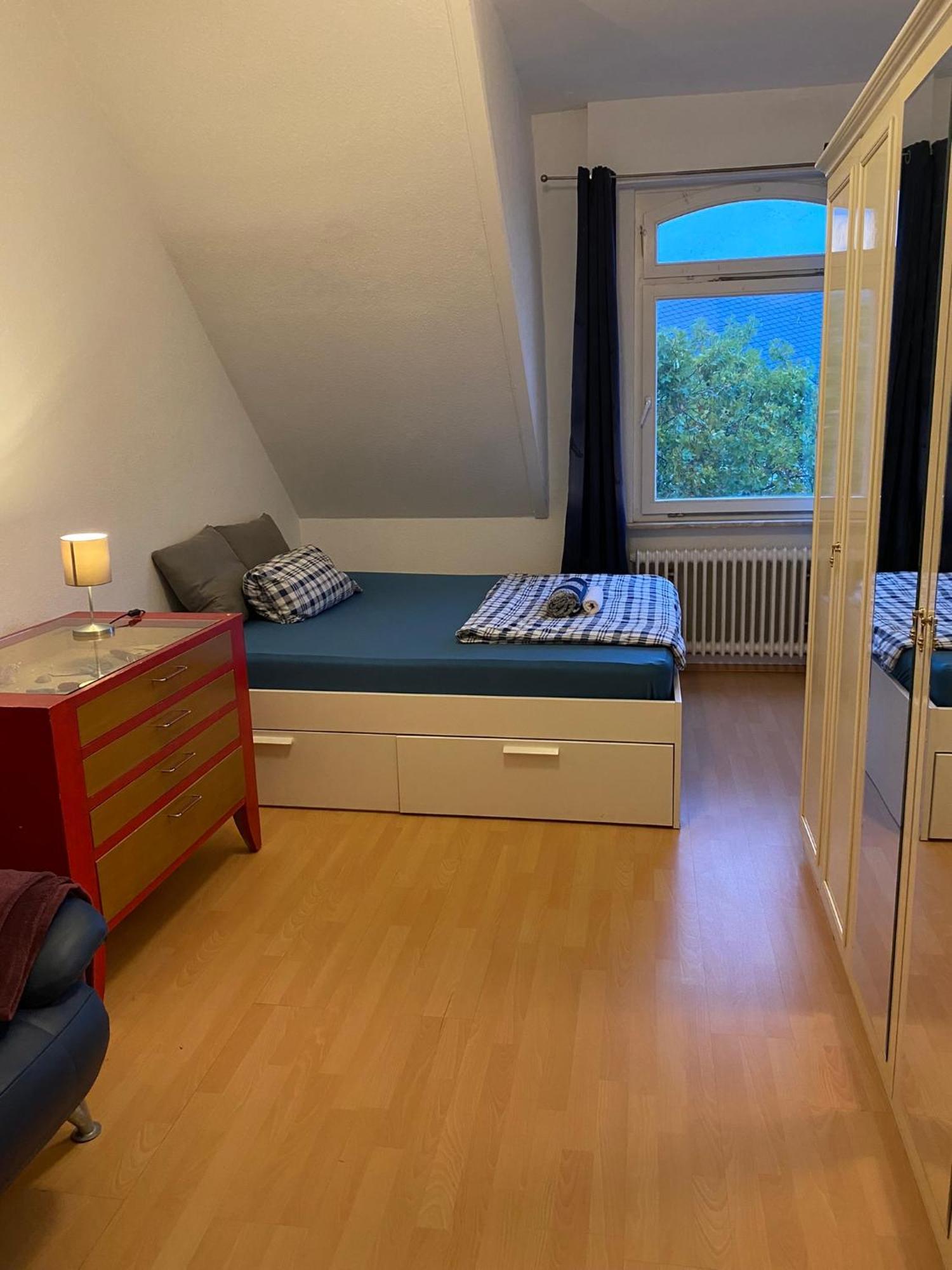 Nice Private Room In Shared Apartment - 2Er Wg Висбаден Екстериор снимка
